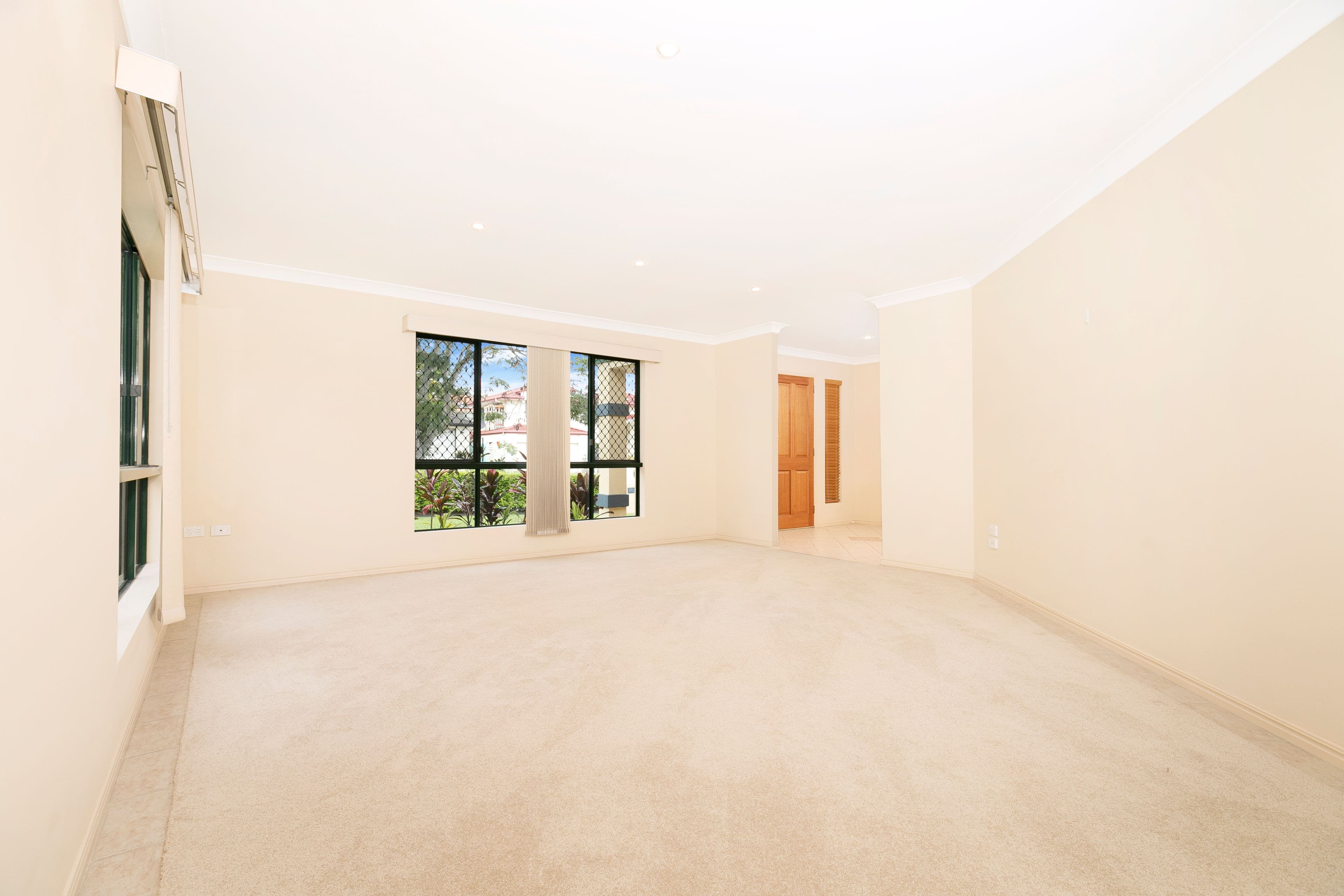 20 Oakmont Avenue, Oxley QLD 4075, Oxley - Thumbnail 8
