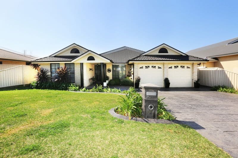 5 Coral Gum Court, WORRIGEE NSW 2540, Worrigee - Image 1