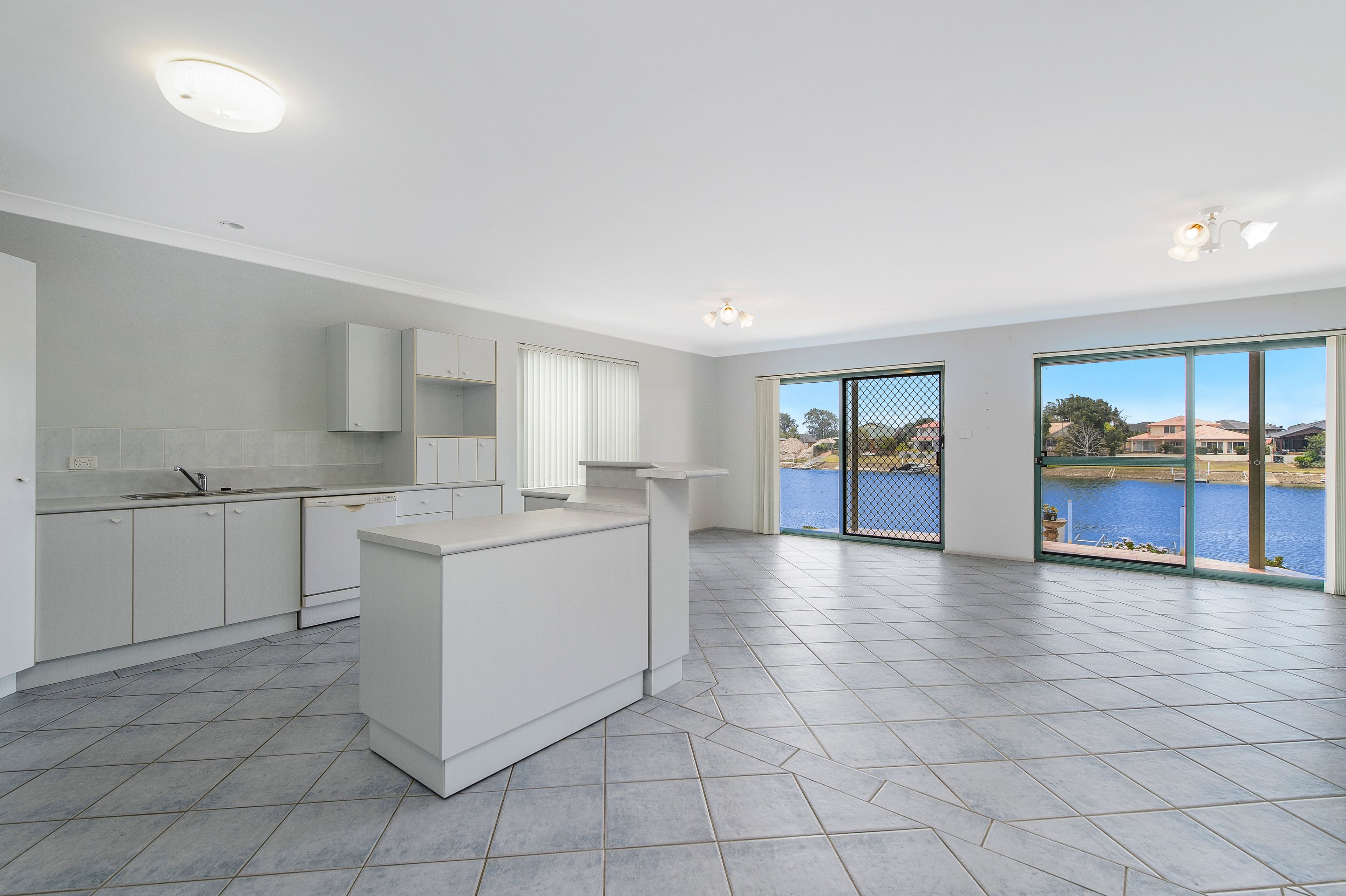 76 Commodore Crescent, Port Macquarie NSW 2444, Port Macquarie - Thumbnail 5