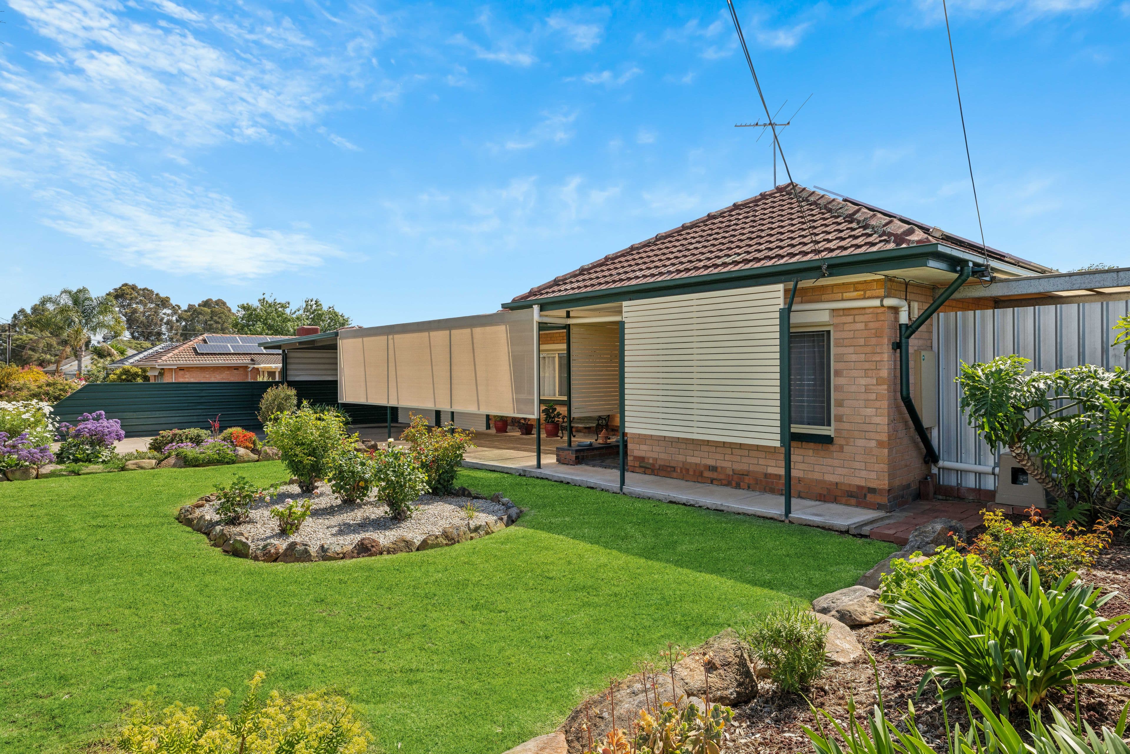 6 Chick Street, Roselands, Roselands - Image 1