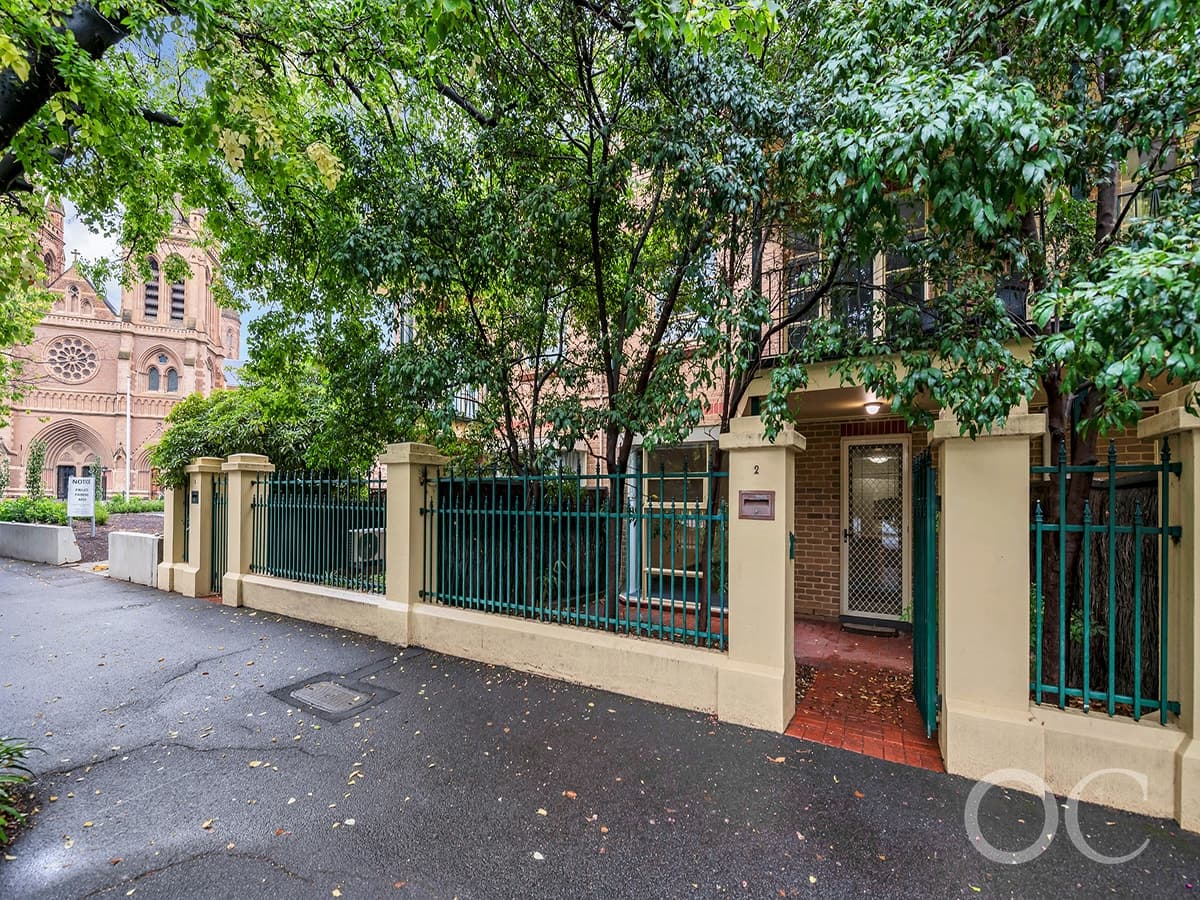 2/11-18 Pennington Terrace, North Adelaide - Image 1