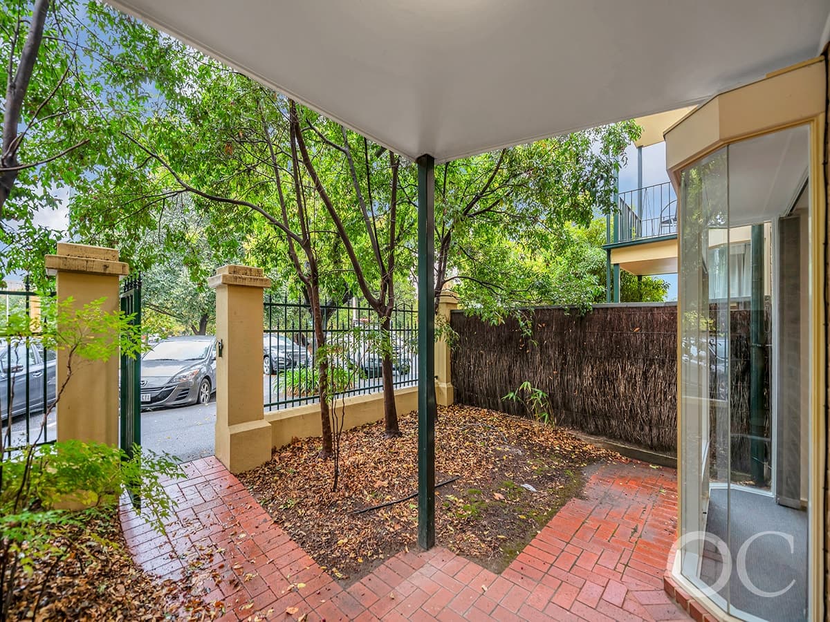 2/11-18 Pennington Terrace, North Adelaide - Thumbnail 2