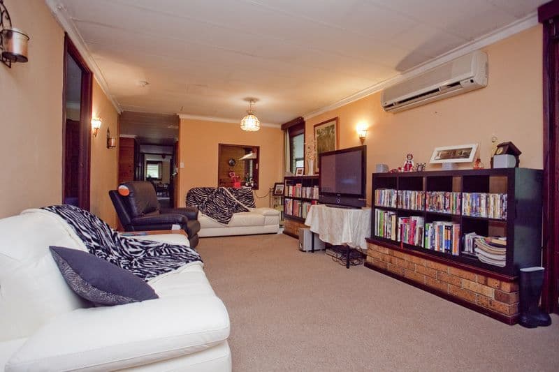 9 Balga Place, GOOSEBERRY HILL WA 6076, Gooseberry Hill - Thumbnail 7