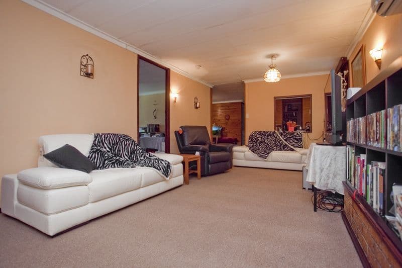 9 Balga Place, GOOSEBERRY HILL WA 6076, Gooseberry Hill - Thumbnail 8