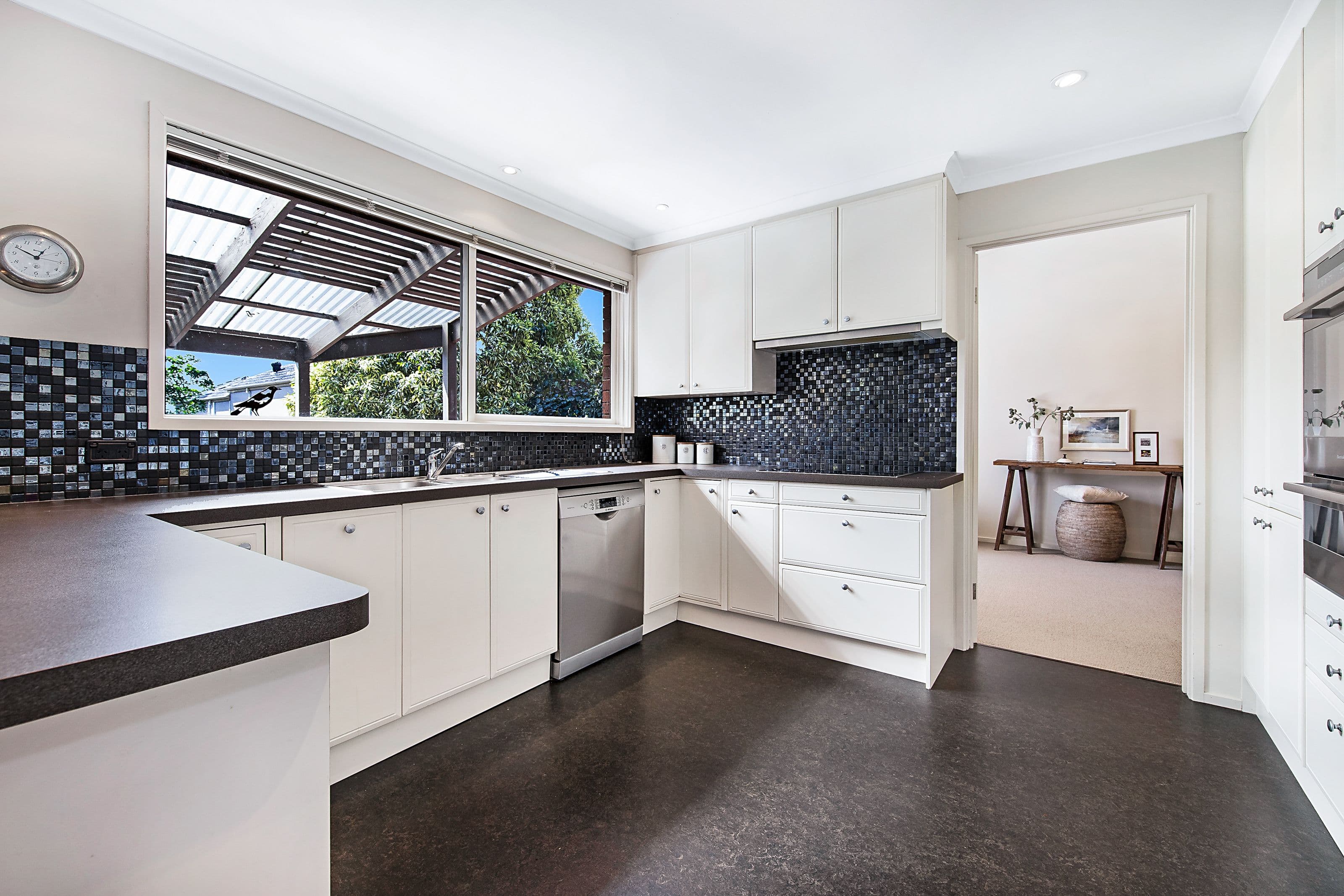 21 Heysham Drive, Wheelers Hill VIC 3150, Wheelers Hill - Thumbnail 2