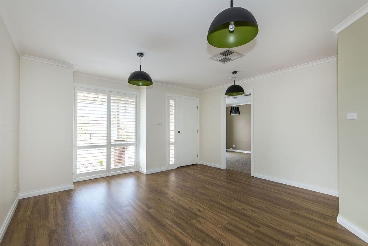 19 Wynnette Court, Epping VIC 3076, Epping - Thumbnail 2