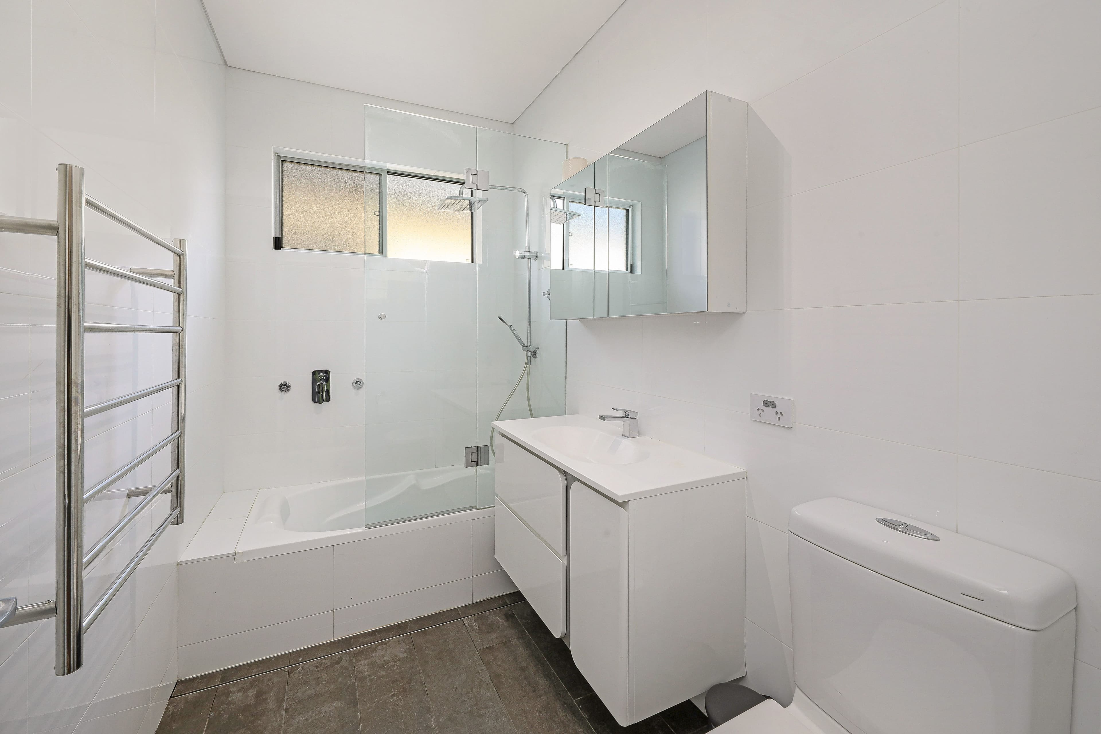 219 Henry Lawson Drive, Georges Hall NSW 2198, Georges Hall - Thumbnail 8