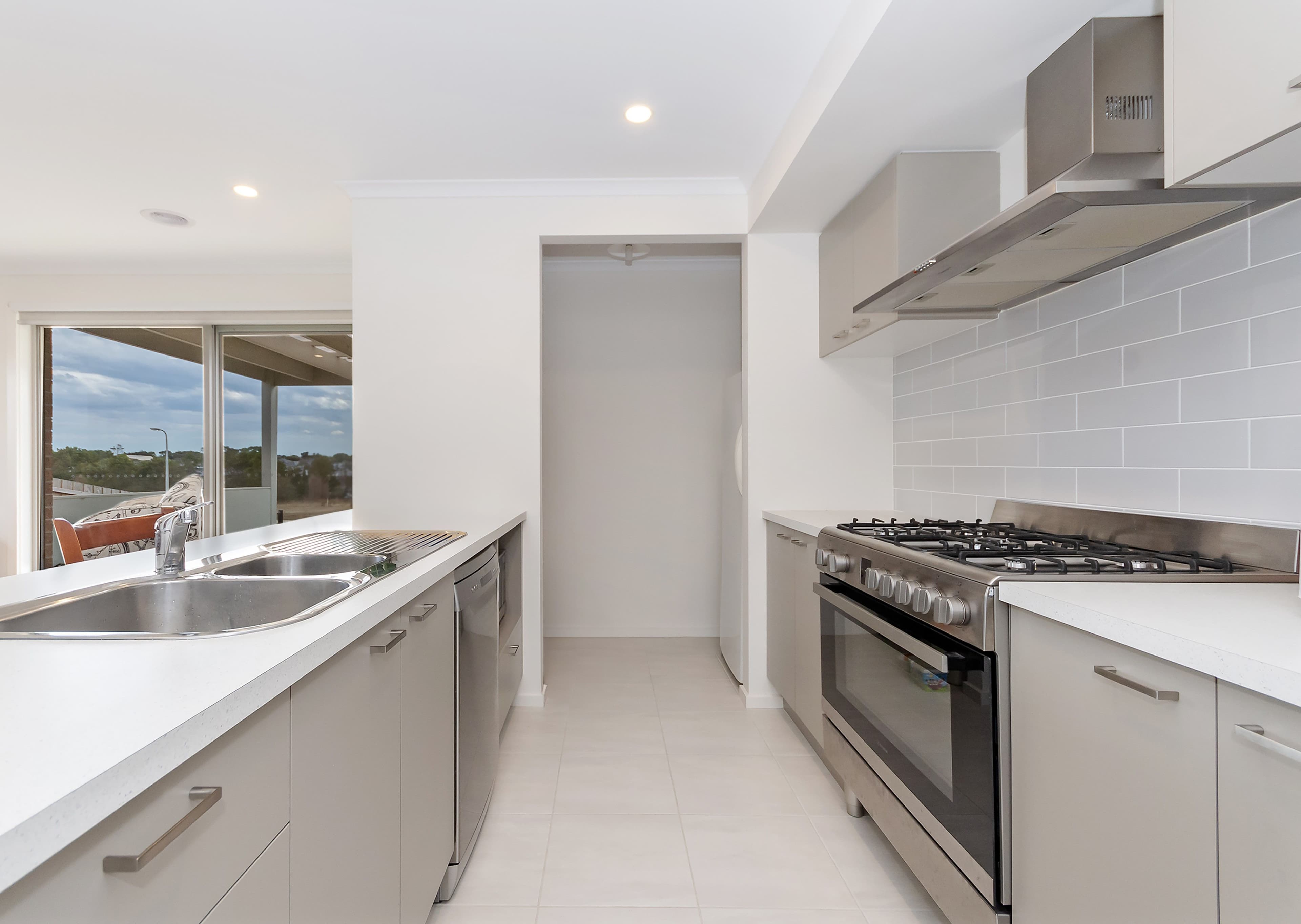 19 Goldstraw Esplanade, Warrnambool VIC 3280, Warrnambool - Thumbnail 3