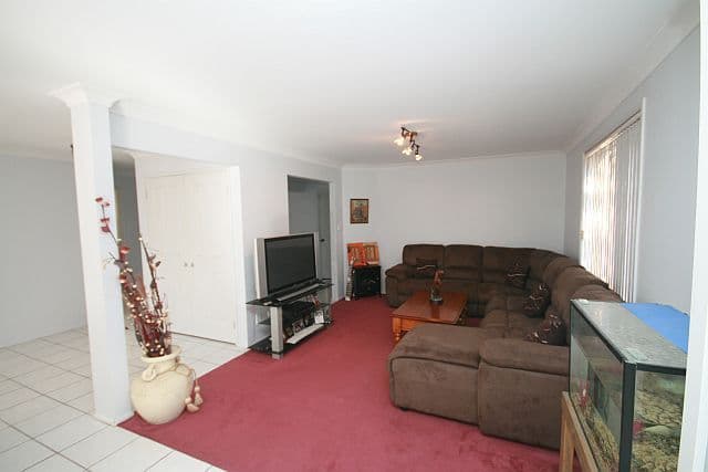 6 Henty Street, YAGOONA NSW 2199, Yagoona - Thumbnail 2