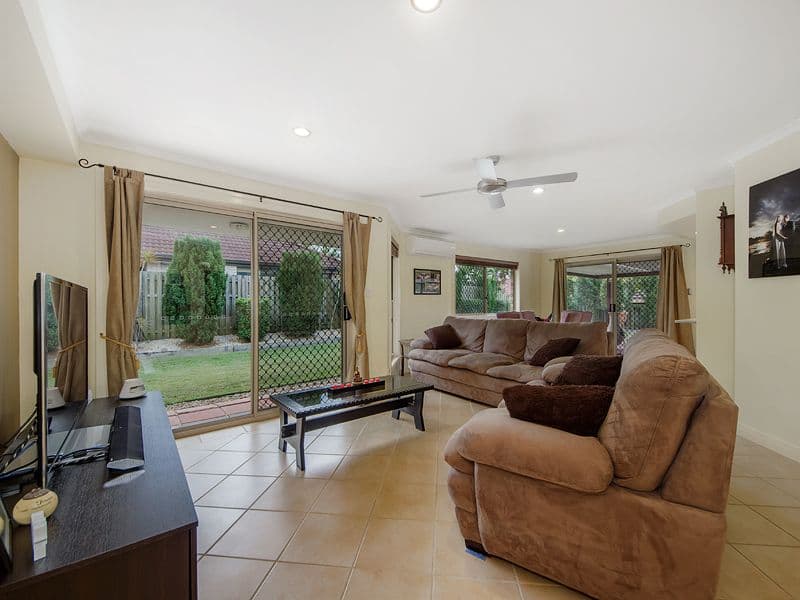 22 Dunedin Close, Merrimac QLD 4226, Merrimac - Thumbnail 4