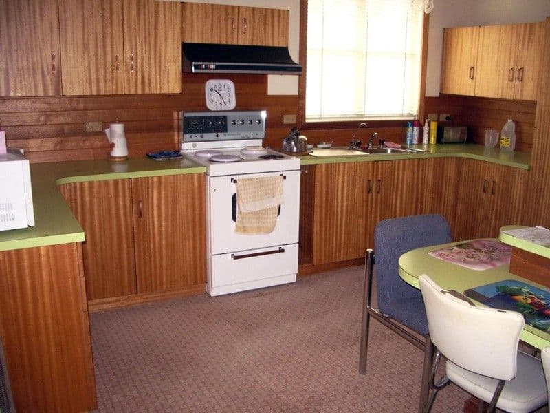 20 Dinning Terrace, BORDERTOWN SA 5268, Bordertown - Thumbnail 2