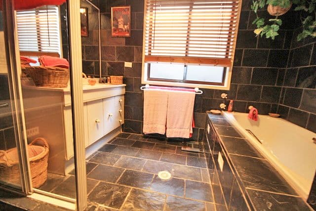 25 Hynes Place, ELDERSLIE NSW 2570, Elderslie - Thumbnail 5