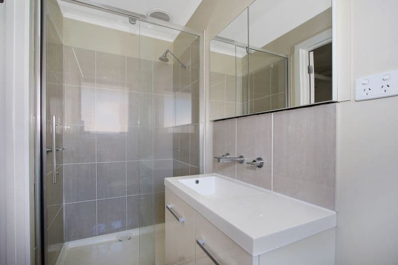 1 Canara Place, Springdale Heights - Thumbnail 8