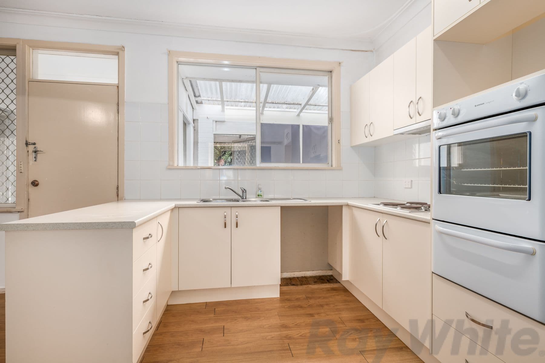 248 Excelsior Parade, Toronto NSW 2283, Toronto - Thumbnail 2