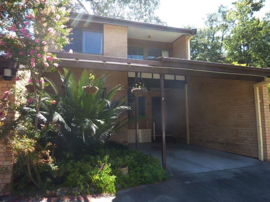 19 Nicholson Road, WOONONA NSW 2517, Woonona - Image 1