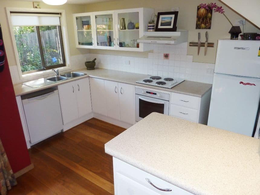 19 Nicholson Road, WOONONA NSW 2517, Woonona - Thumbnail 3