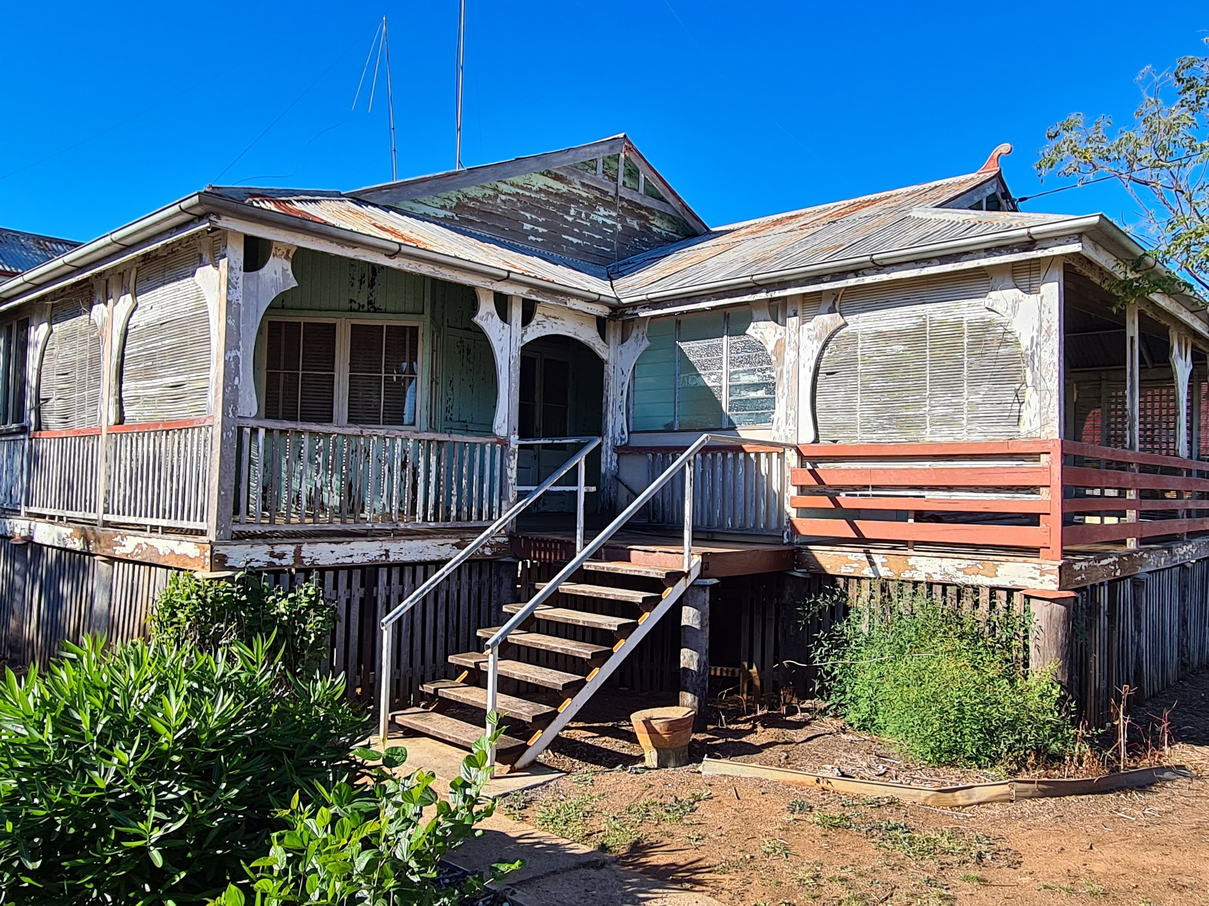 85 Lyons Street, Mundubbera QLD 4626, Mundubbera - Image 1