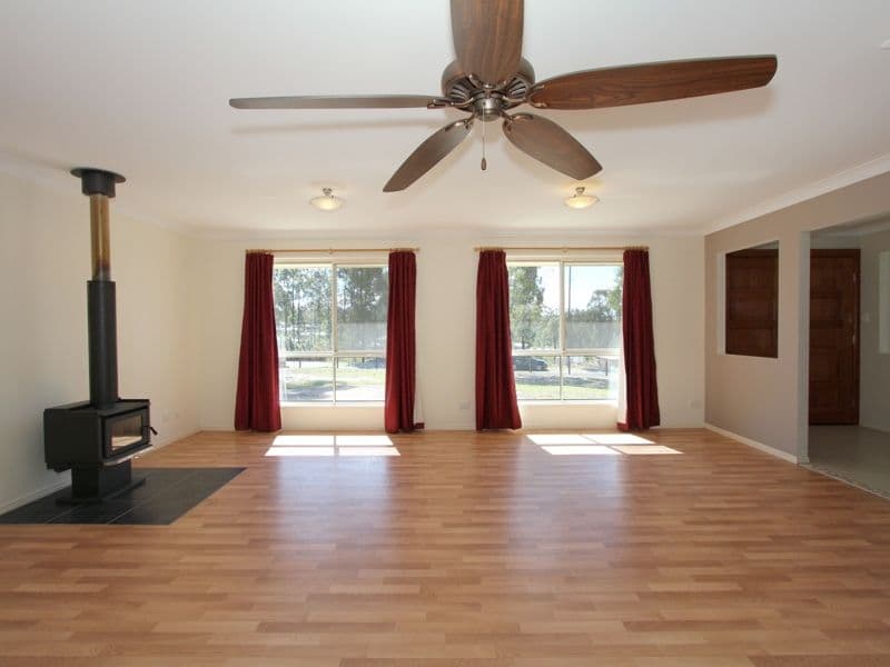 10-12 Springboard Crescent, NEW BEITH QLD 4124, New Beith - Thumbnail 2