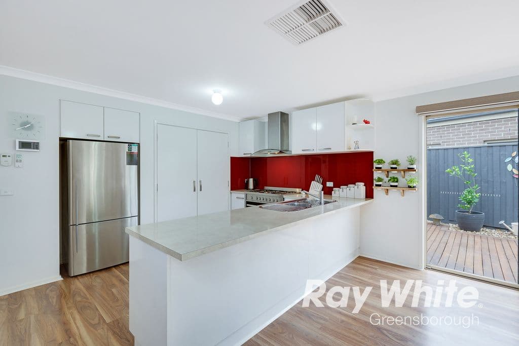 11 Lythrum Street, Doreen VIC 3754, Doreen - Thumbnail 4