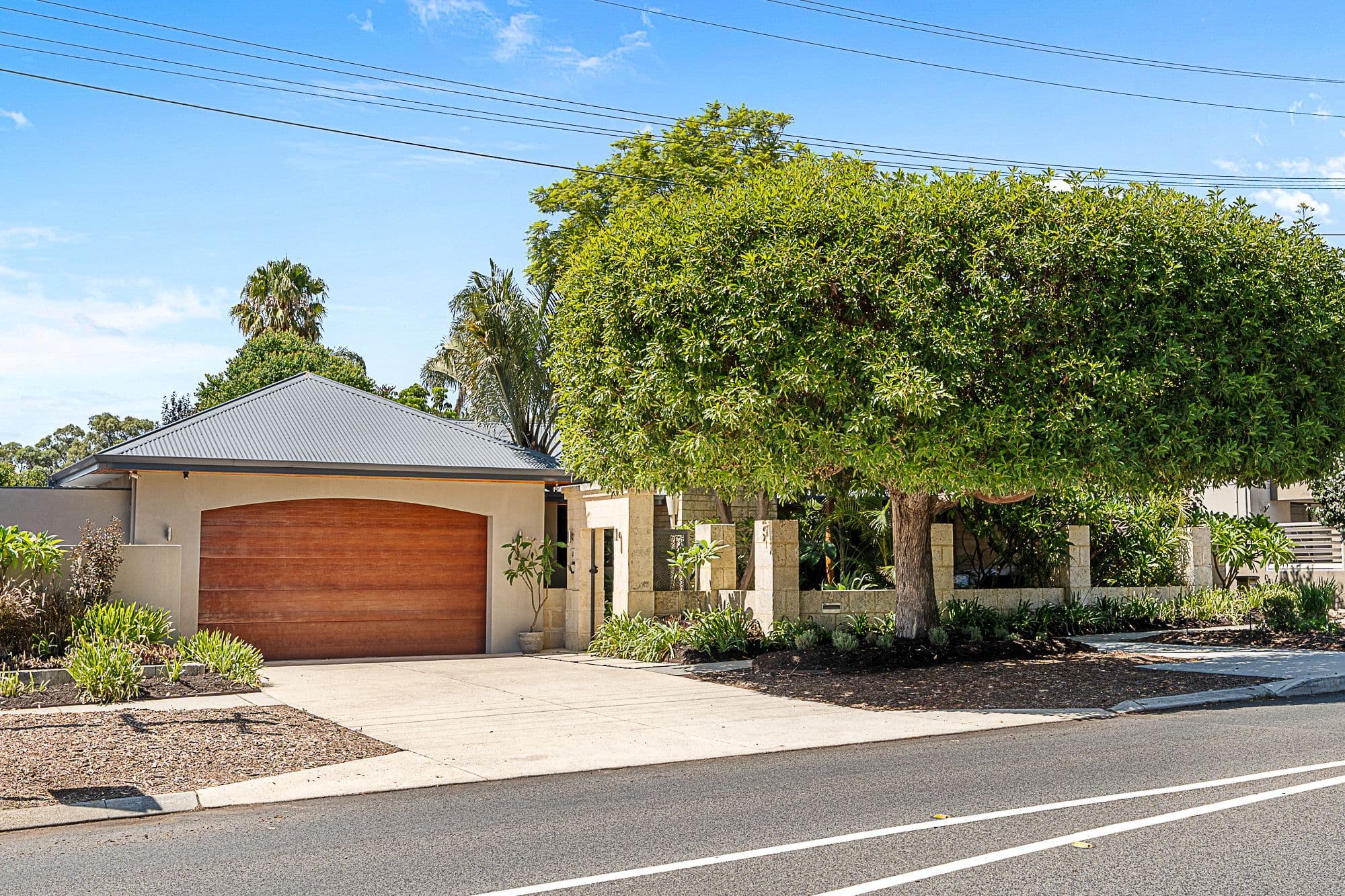 4 Burroughs Road, Karrinyup WA 6018, Karrinyup - Thumbnail 2