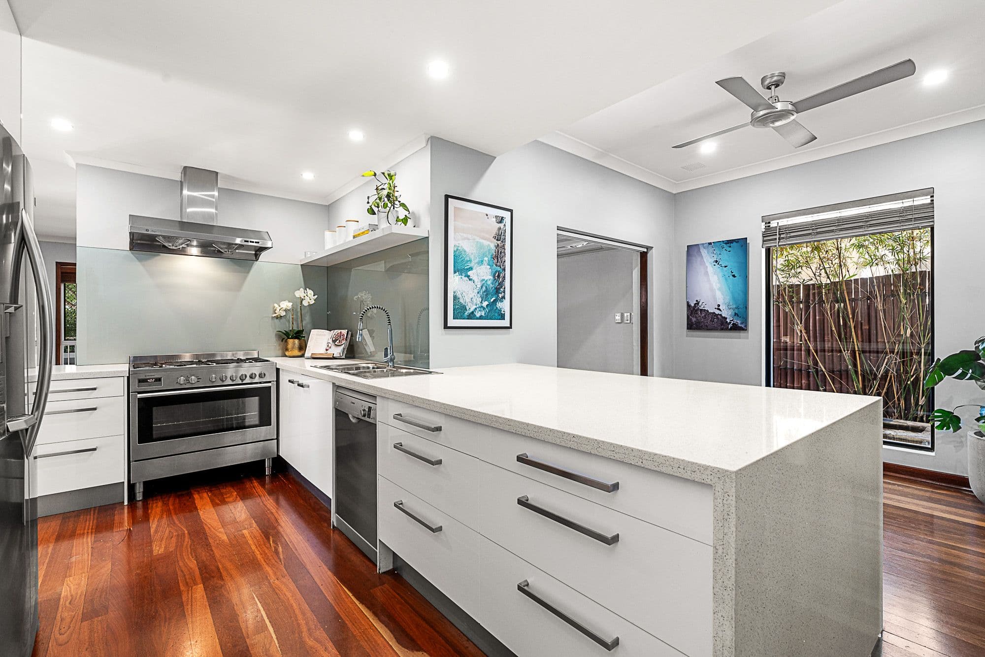 4 Burroughs Road, Karrinyup WA 6018, Karrinyup - Thumbnail 4