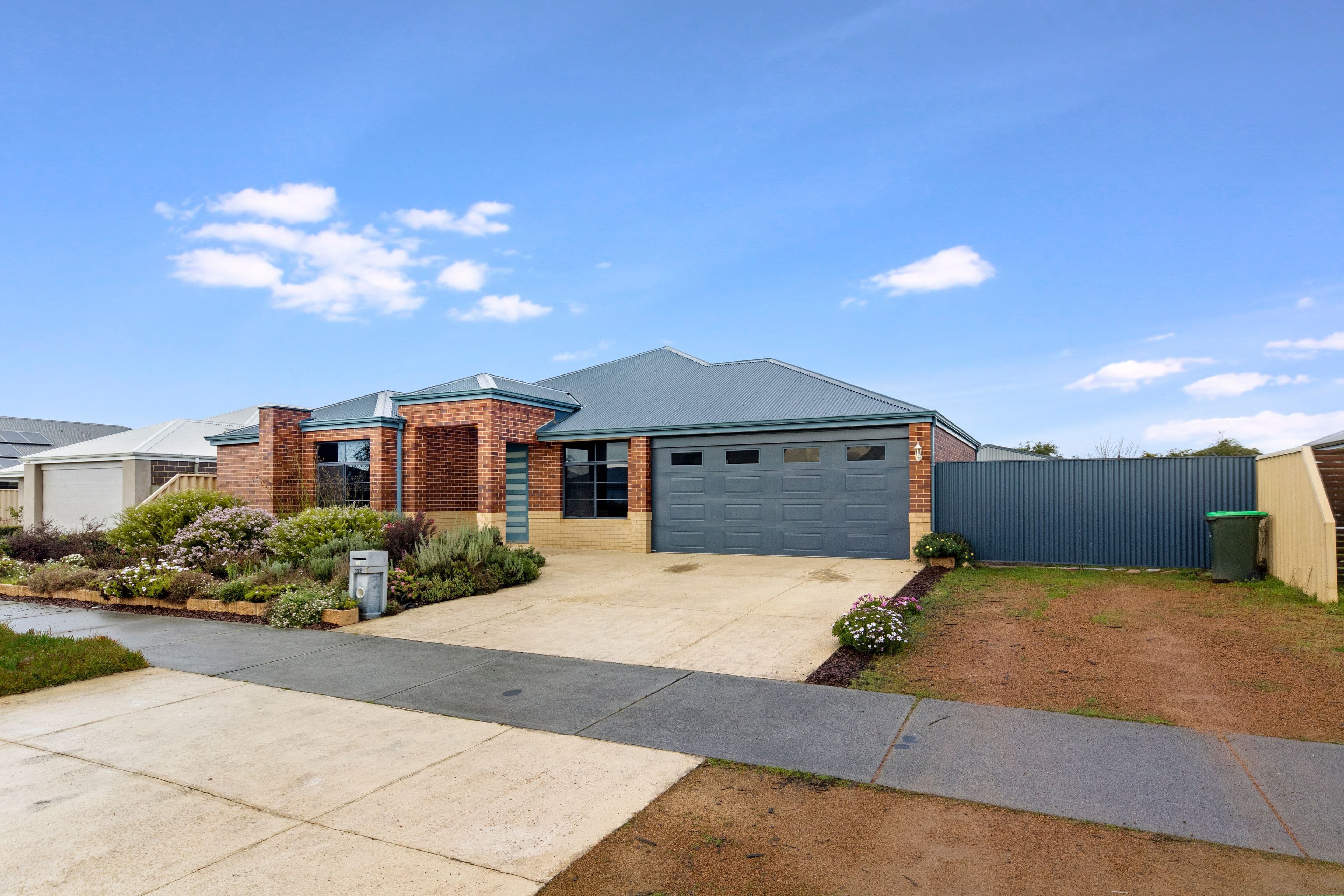 132 Hawker Approach, Yalyalup WA 6280, Yalyalup - Thumbnail 2