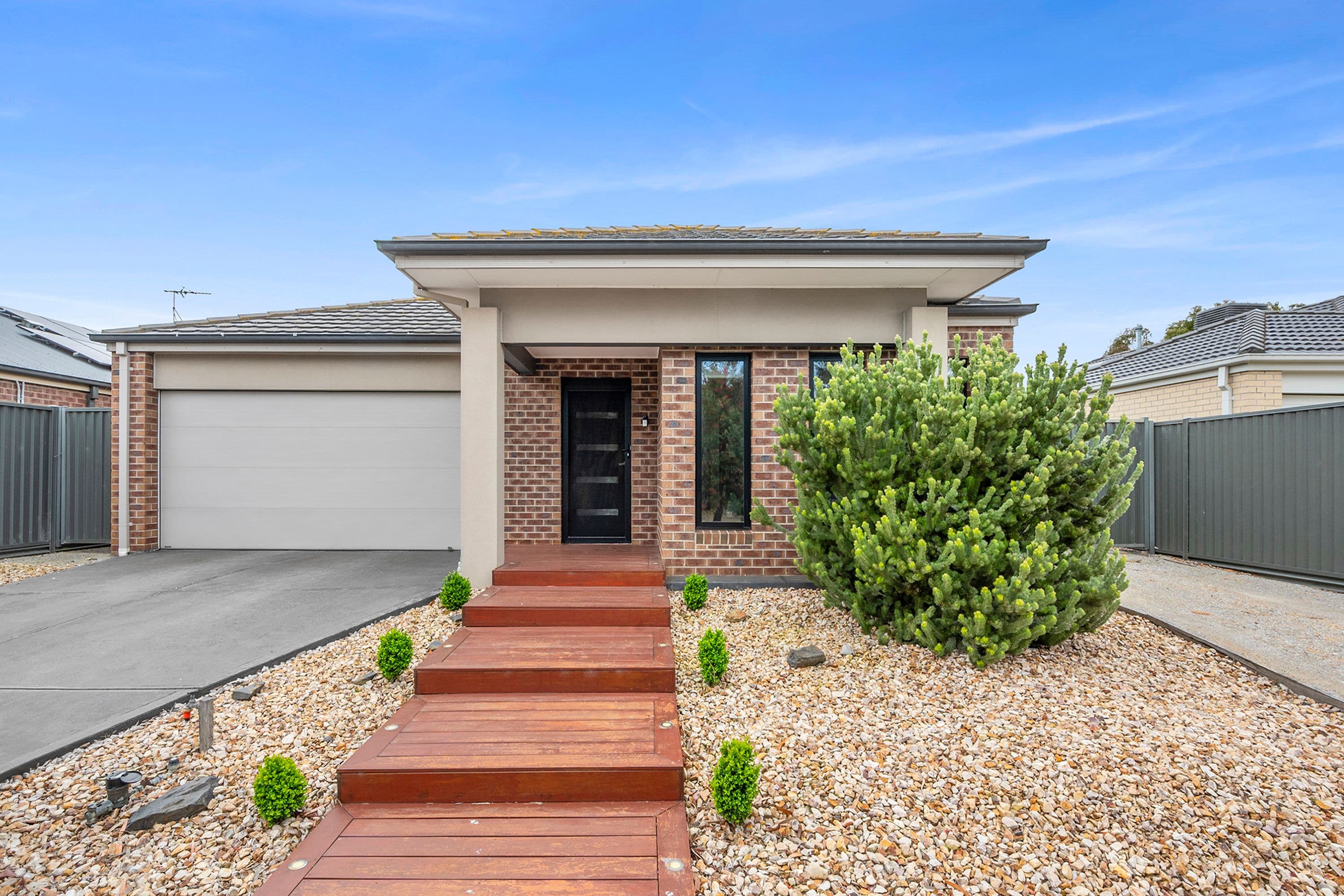120 Canterbury Road West, Lara VIC 3212, Lara - Thumbnail 2