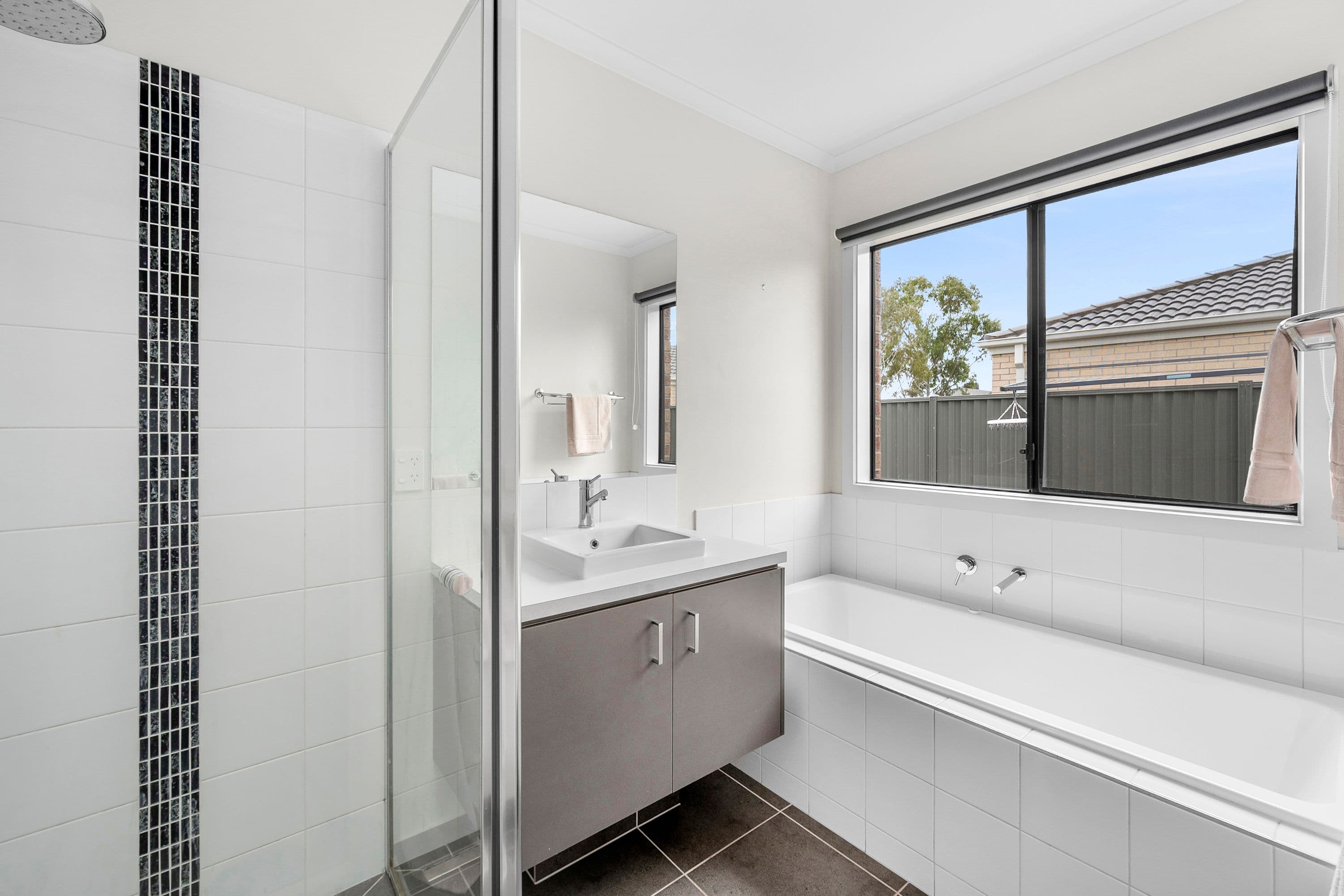 120 Canterbury Road West, Lara VIC 3212, Lara - Thumbnail 8
