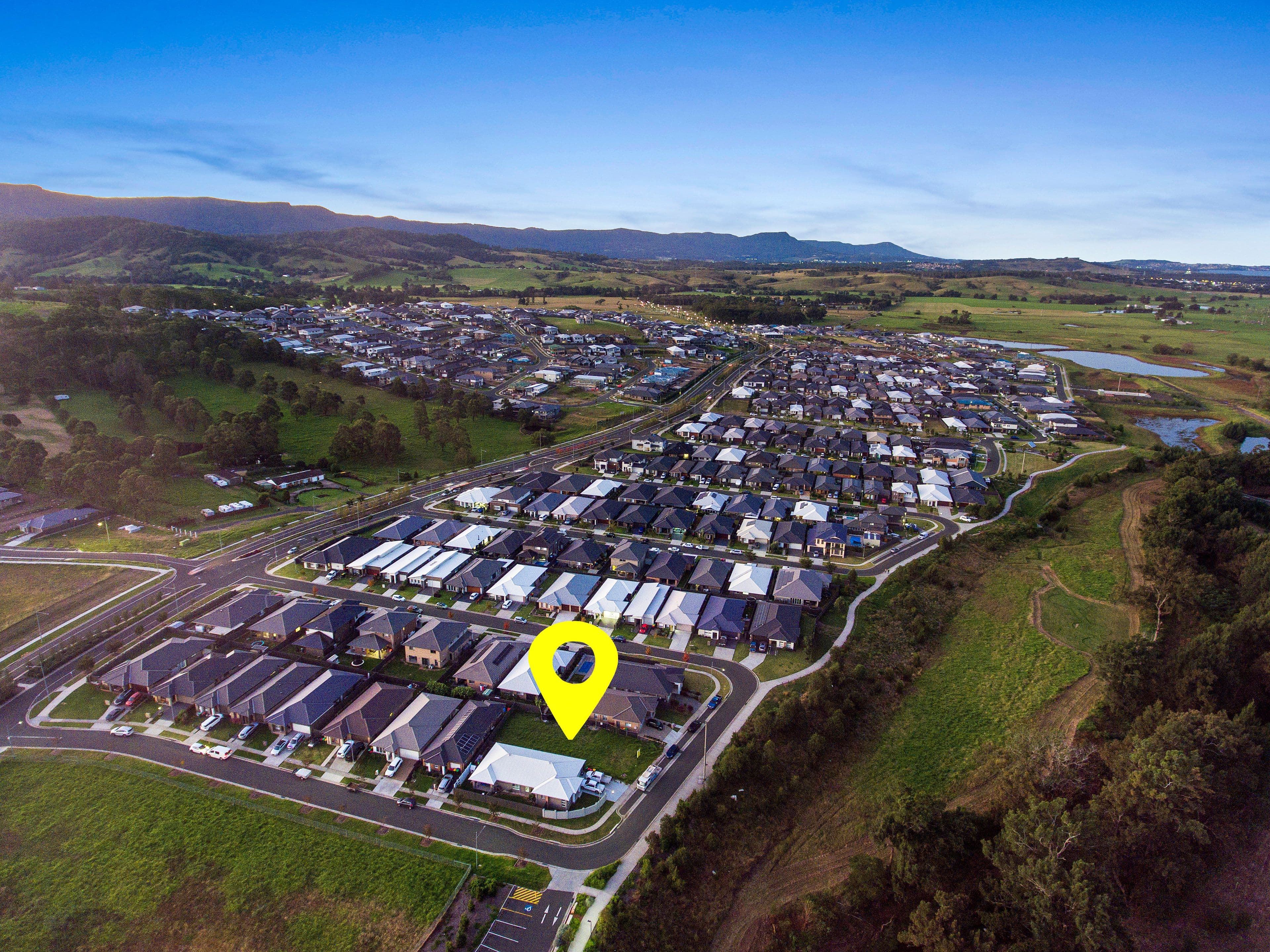 24 Bartlett Crescent, Calderwood NSW 2527, Calderwood - Thumbnail 2