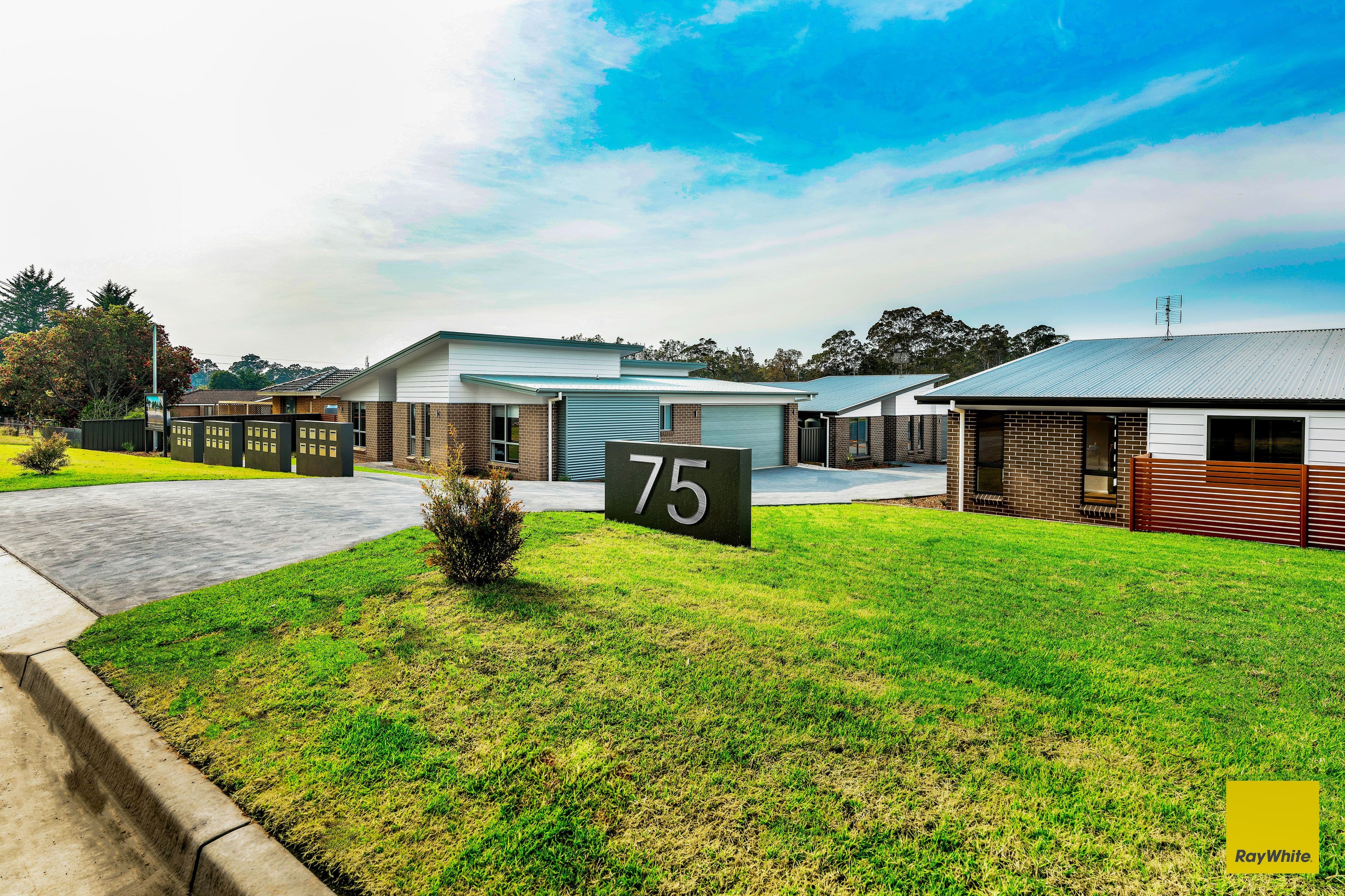 1/75 Yalwal Road, West Nowra NSW 2541, West Nowra - Thumbnail 2