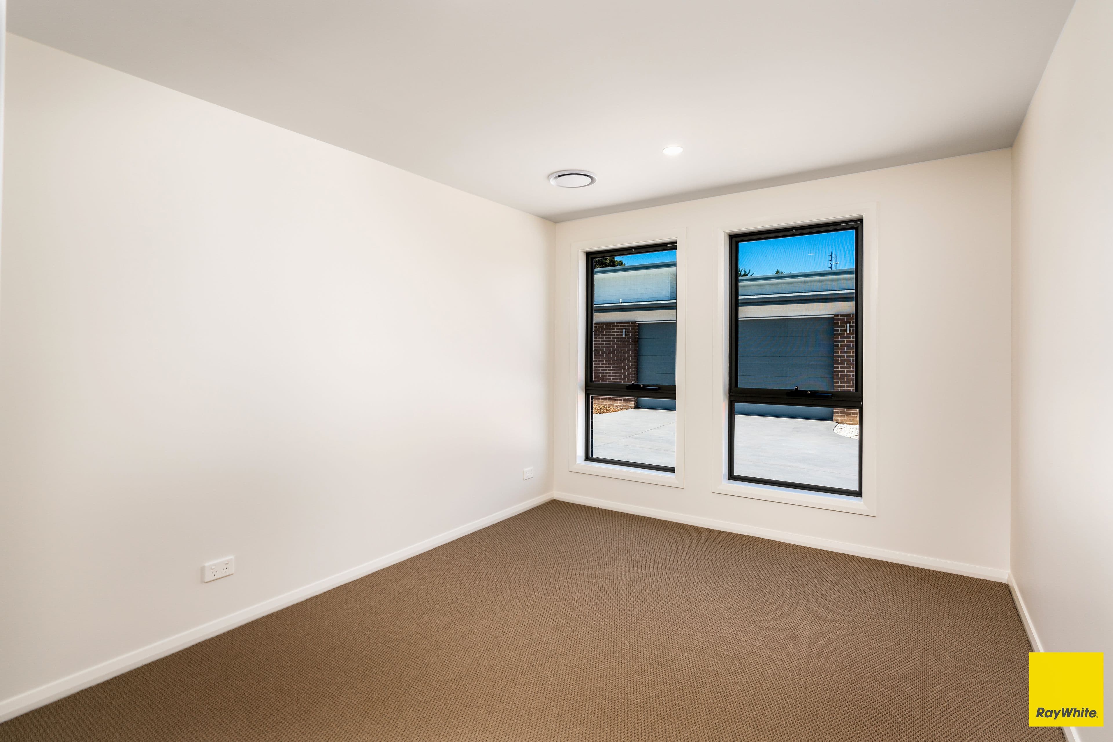 1/75 Yalwal Road, West Nowra NSW 2541, West Nowra - Thumbnail 8