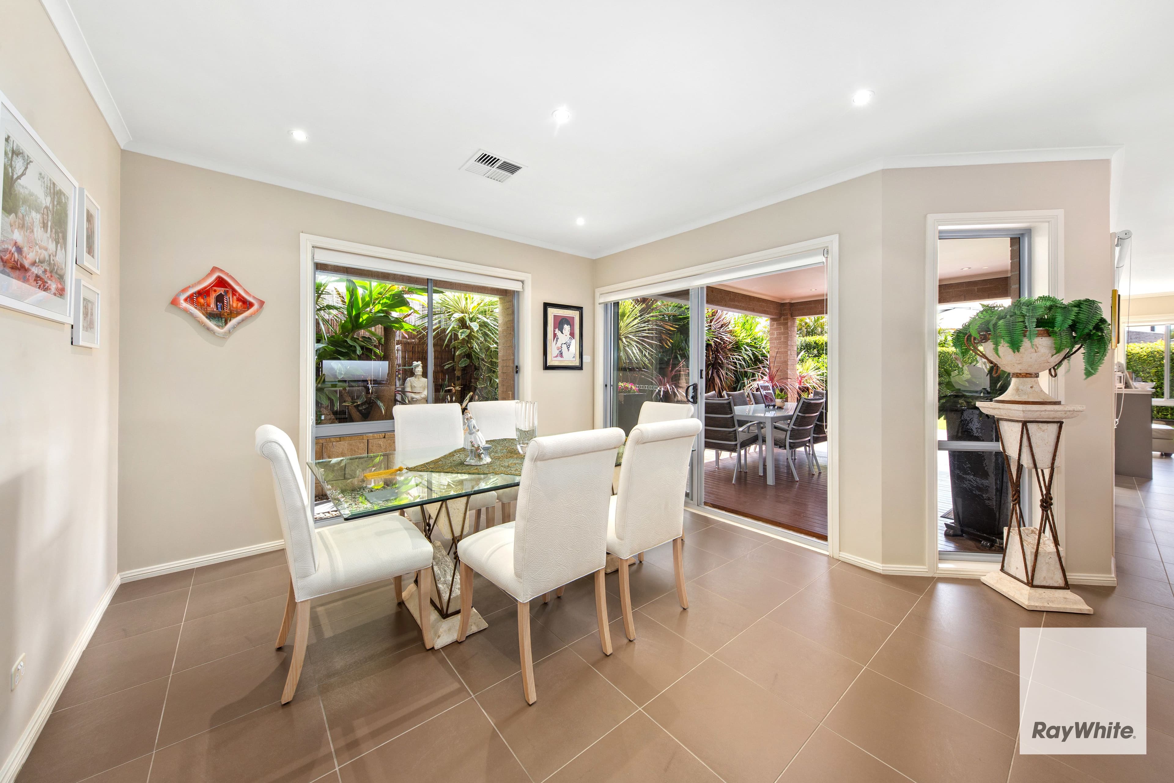 118 Gannons Road, Caringbah South NSW 2229, Burraneer - Thumbnail 5
