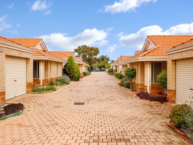 7 Shearwater Terrace, BALLAJURA WA 6066, Ballajura - Image 1
