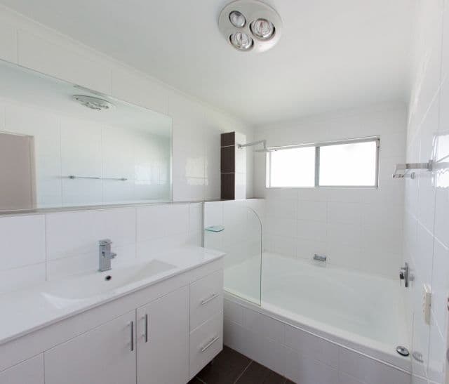 5 Trevelloe Street, ROCHEDALE SOUTH QLD 4123, Rochedale South - Thumbnail 5