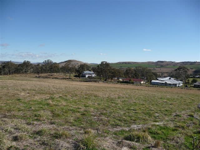 8 Thyme Court, HODGSON VALE QLD 4352, Hodgson Vale - Thumbnail 4