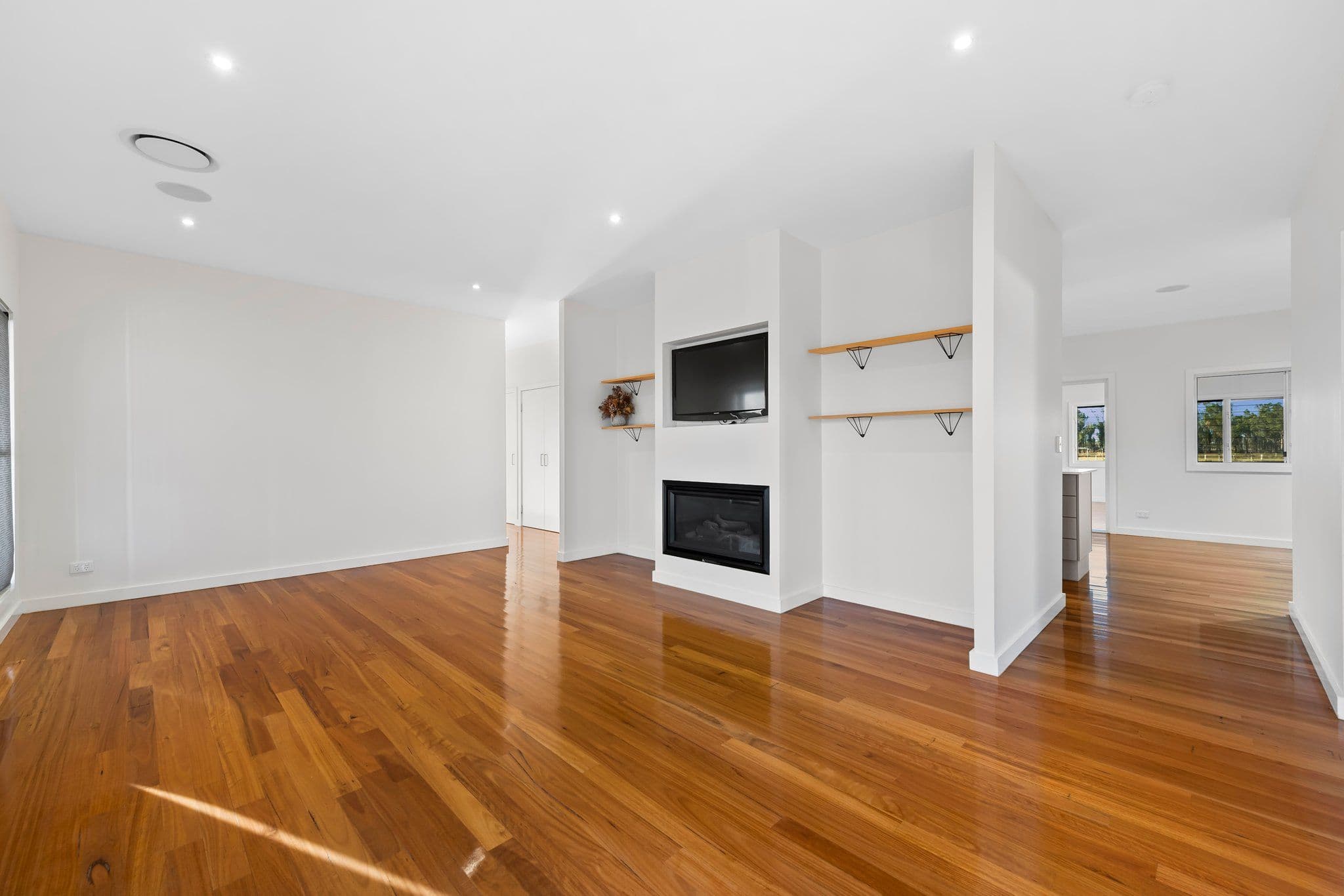 45 Southern Cross Drive, Dalby QLD 4405, Dalby - Thumbnail 3