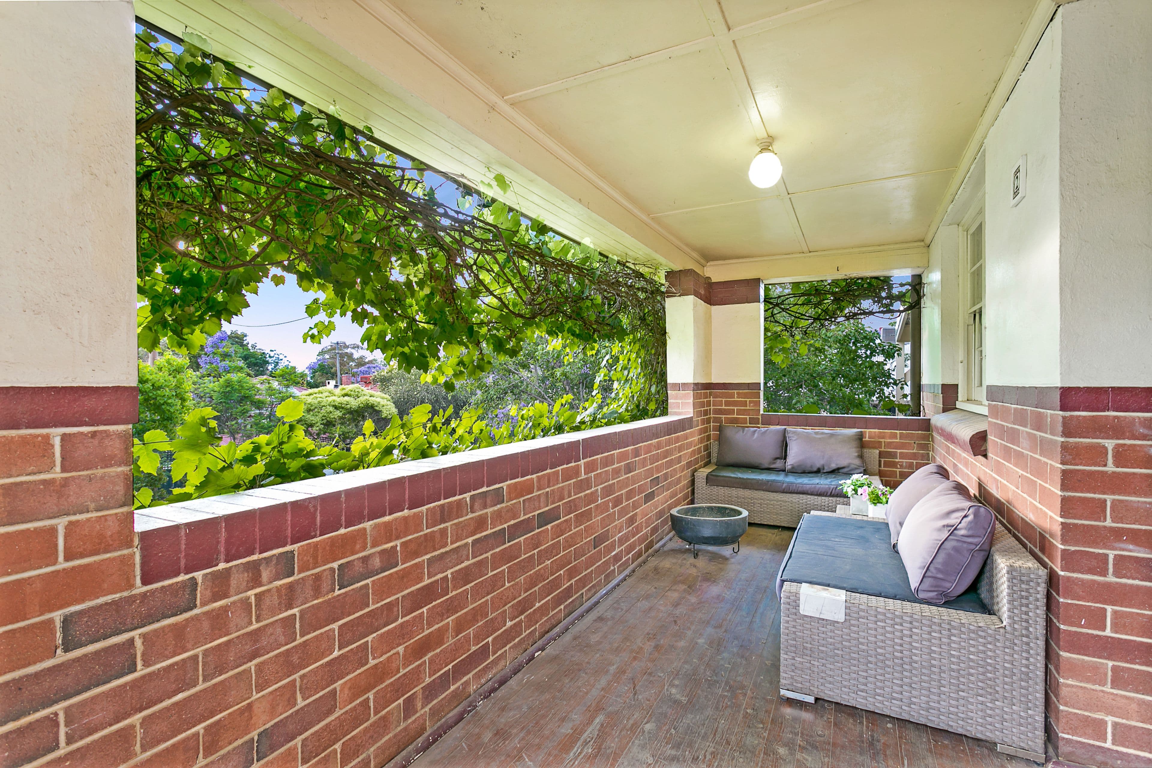 2 Douglas Avenue, Tamworth NSW 2340, Tamworth - Thumbnail 4