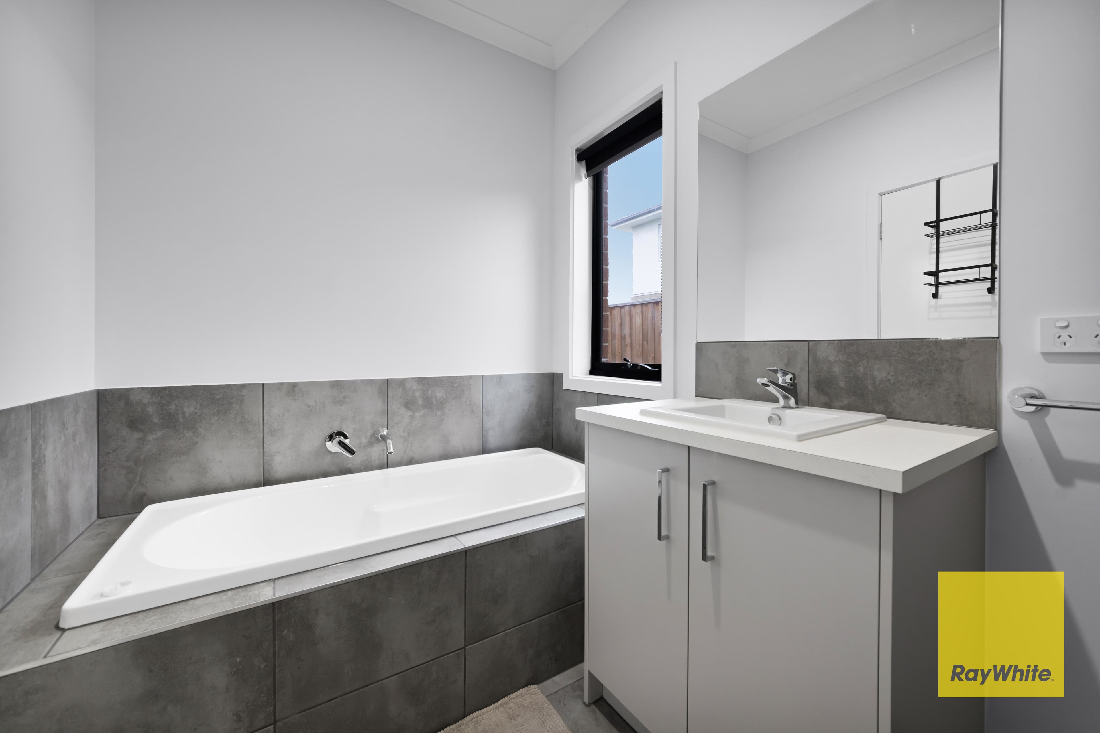 23 Alister Grove, Tarneit VIC 3029, Tarneit - Thumbnail 8