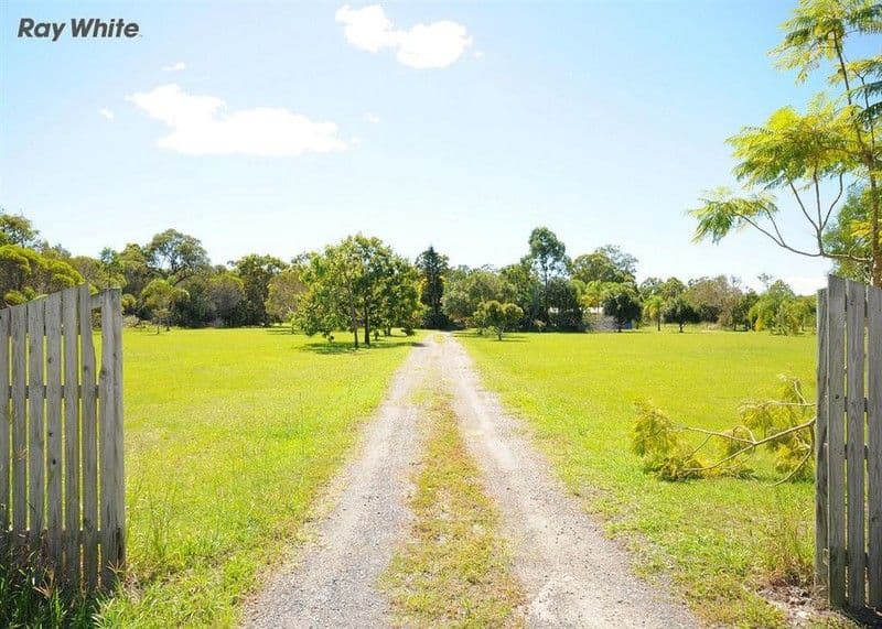 17 Senorita Parade, Urangan QLD 4655, Urangan - Thumbnail 8