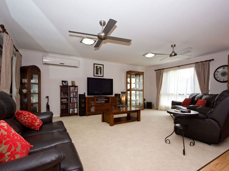 7 Sherringham Close, FOREST LAKE QLD 4078, Forest Lake - Thumbnail 2