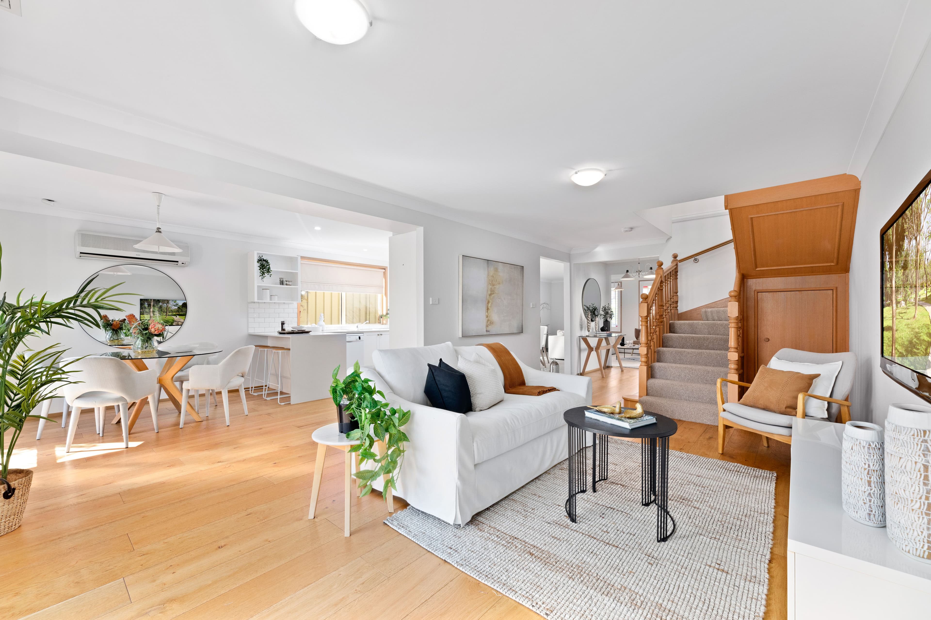16 Portmadoc Drive, Menai NSW 2234, Menai - Thumbnail 2