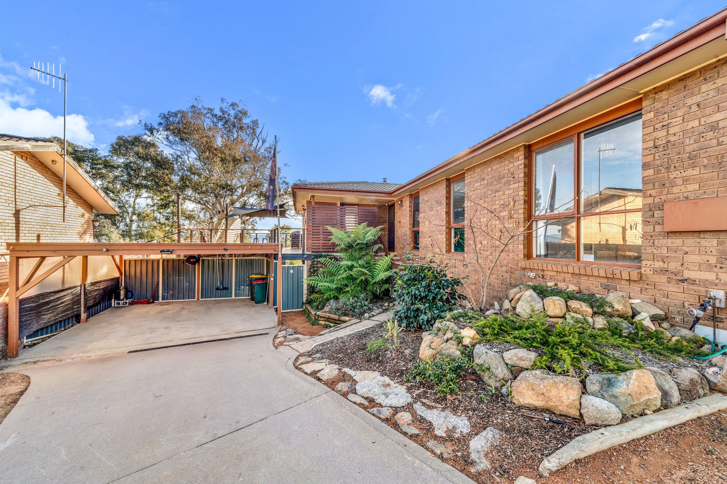 8 Neeld Place, Charnwood ACT 2615, Charnwood - Thumbnail 3