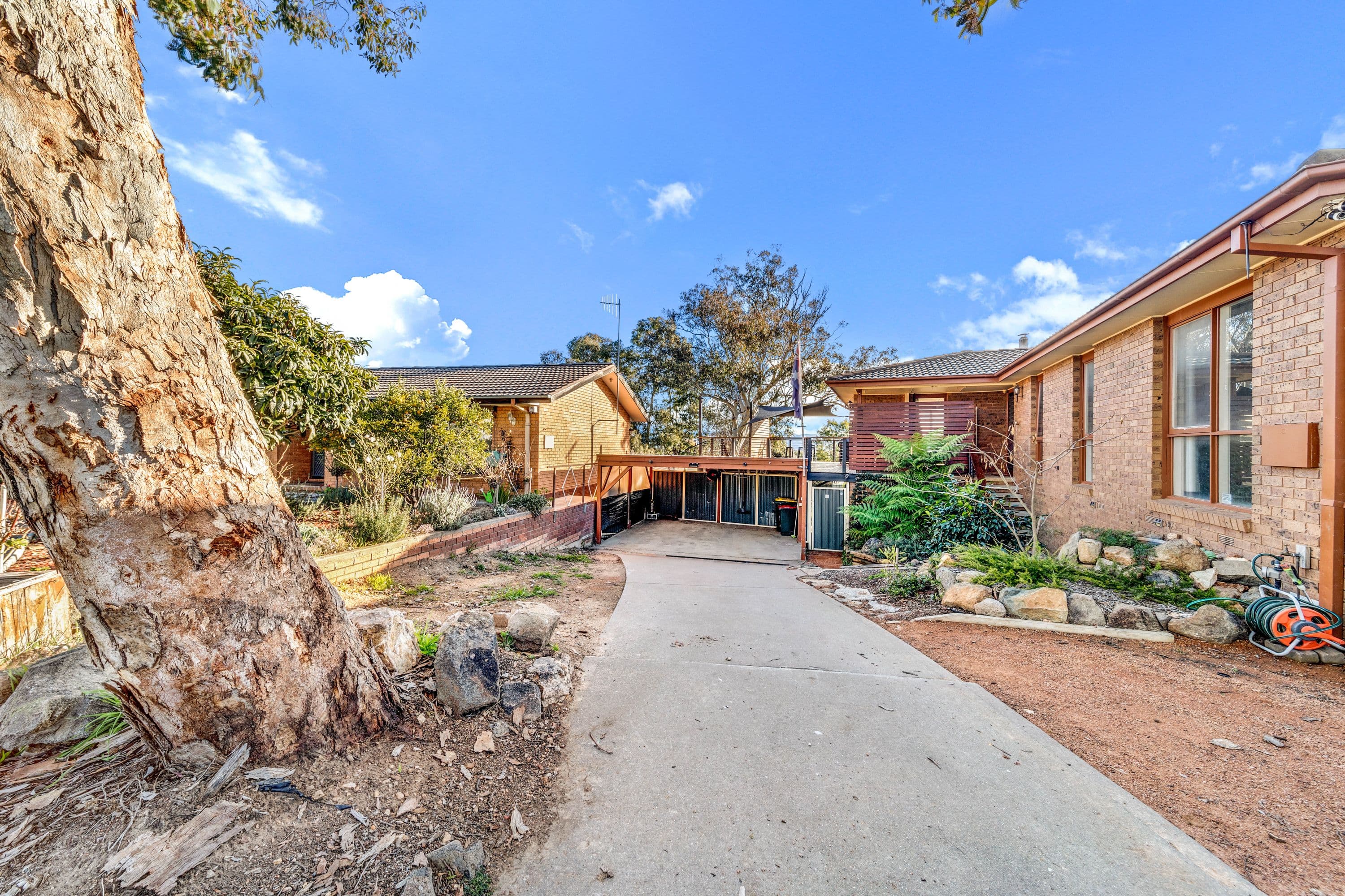 8 Neeld Place, Charnwood ACT 2615, Charnwood - Thumbnail 4