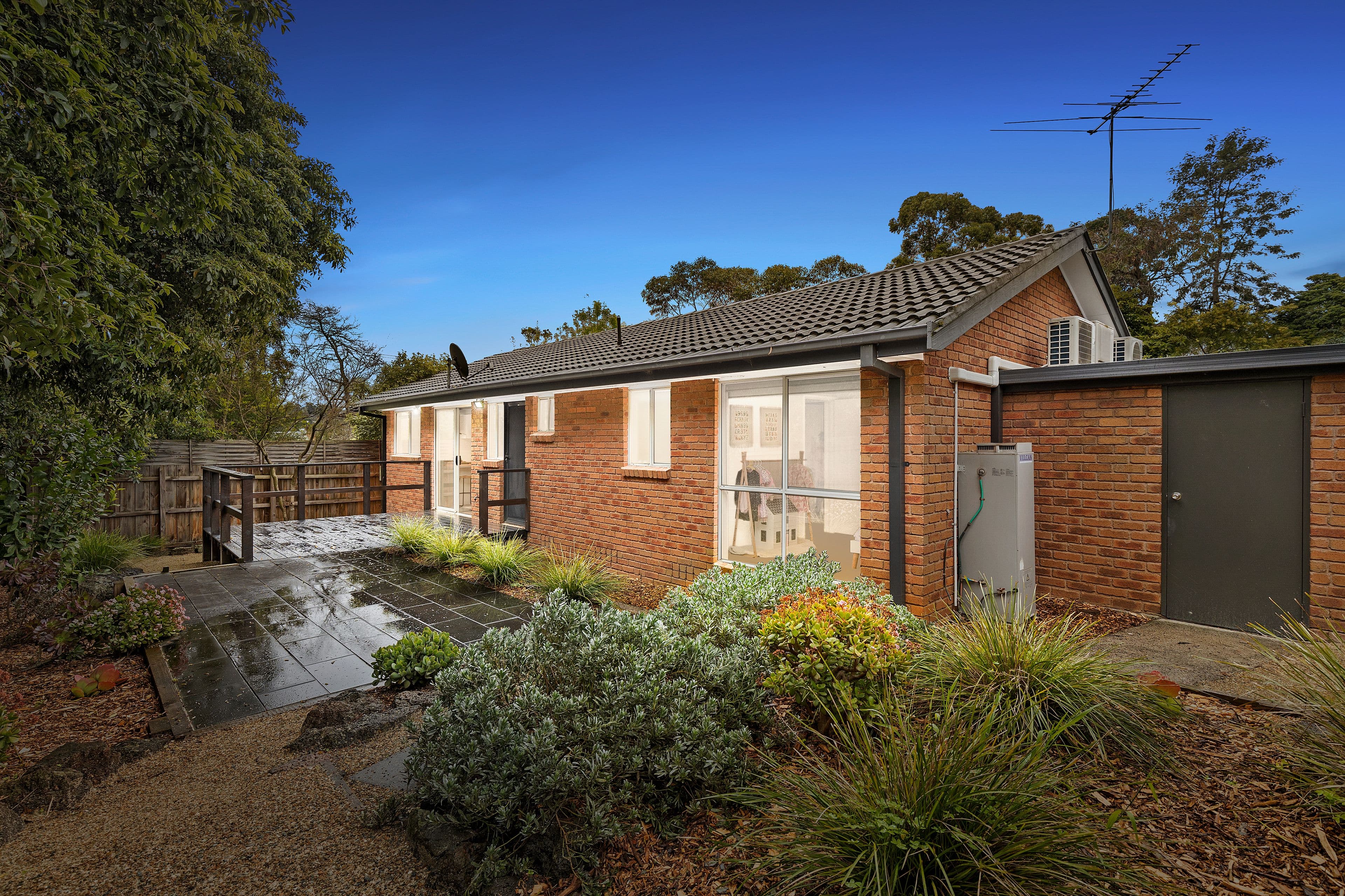 205 Dorset Road, Croydon VIC 3136, Croydon - Image 1