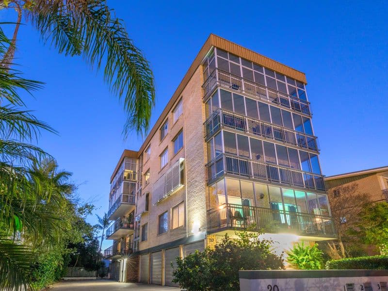 20 Rosemount Terrace, WINDSOR QLD 4030, Windsor - Thumbnail 2