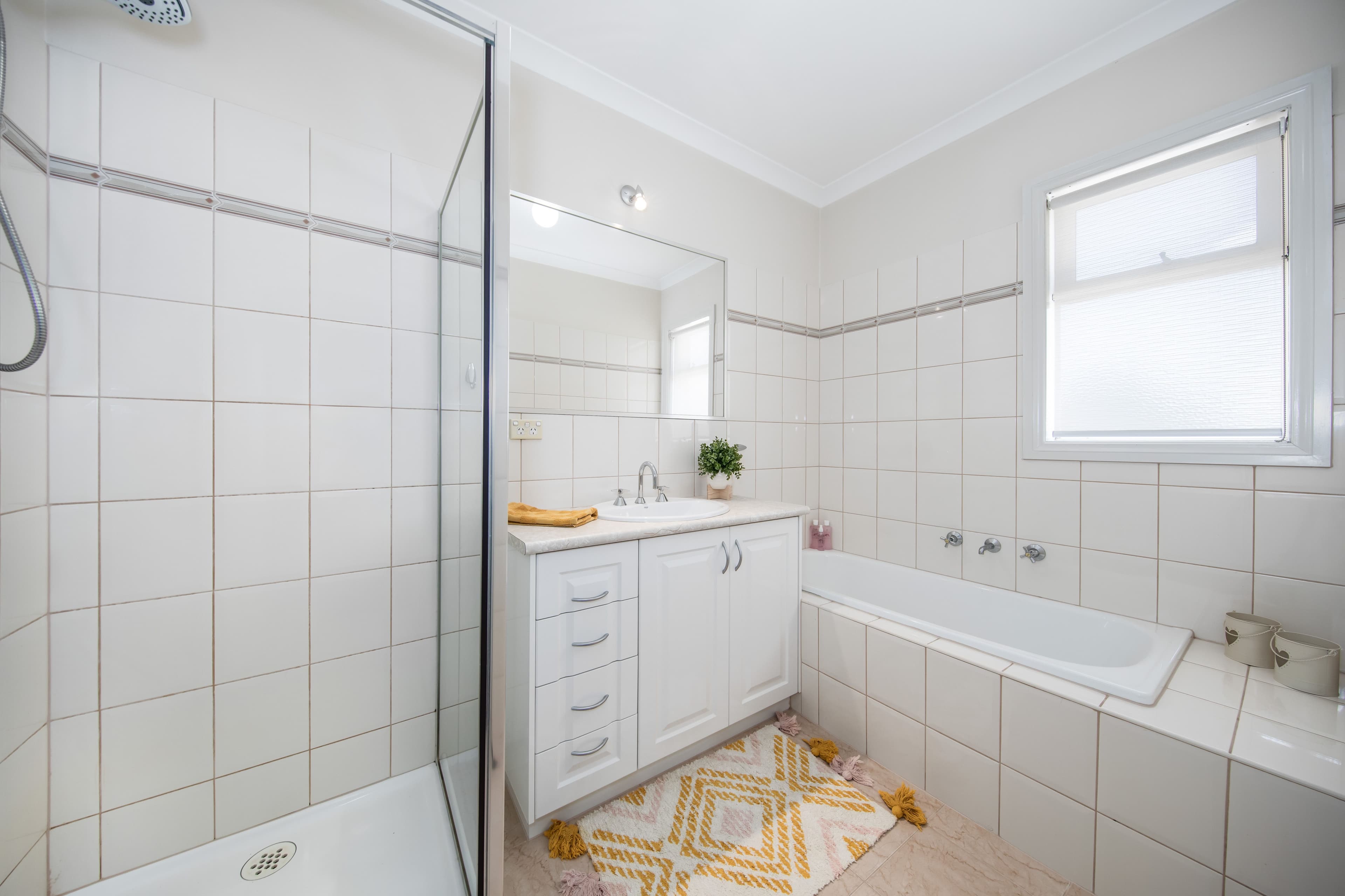 2 Westminster Avenue, Hillside VIC 3037, Hillside - Thumbnail 7