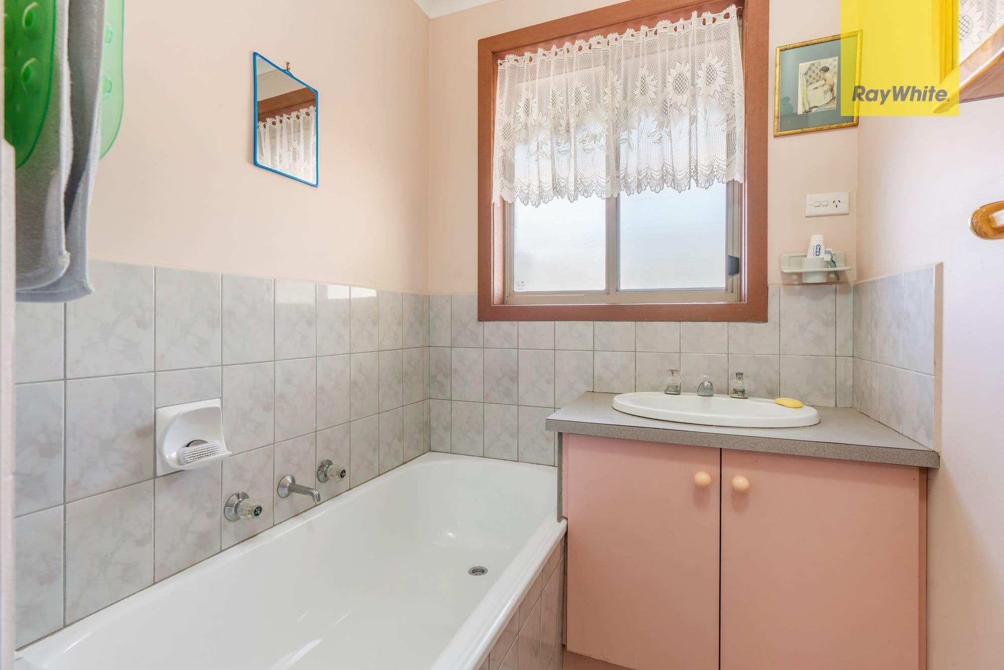14 Callanan Drive, Melton South VIC 3338, Melton South - Thumbnail 5
