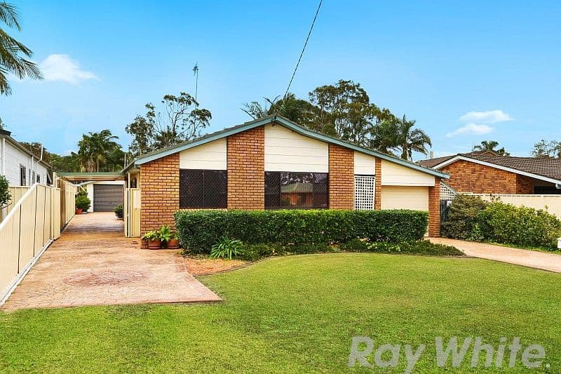 67 Delia Avenue, Budgewoi - Image 1