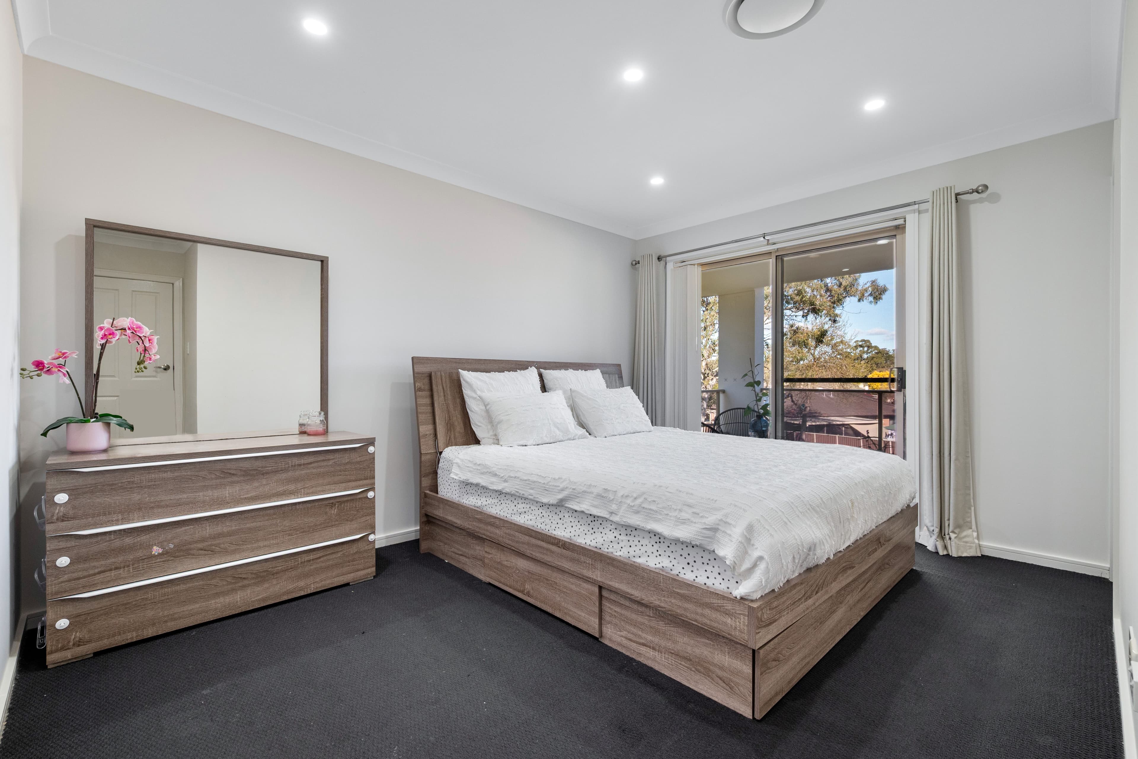 1/16 Groundsel Avenue, Macquarie Fields NSW 2564, Macquarie Fields - Thumbnail 6
