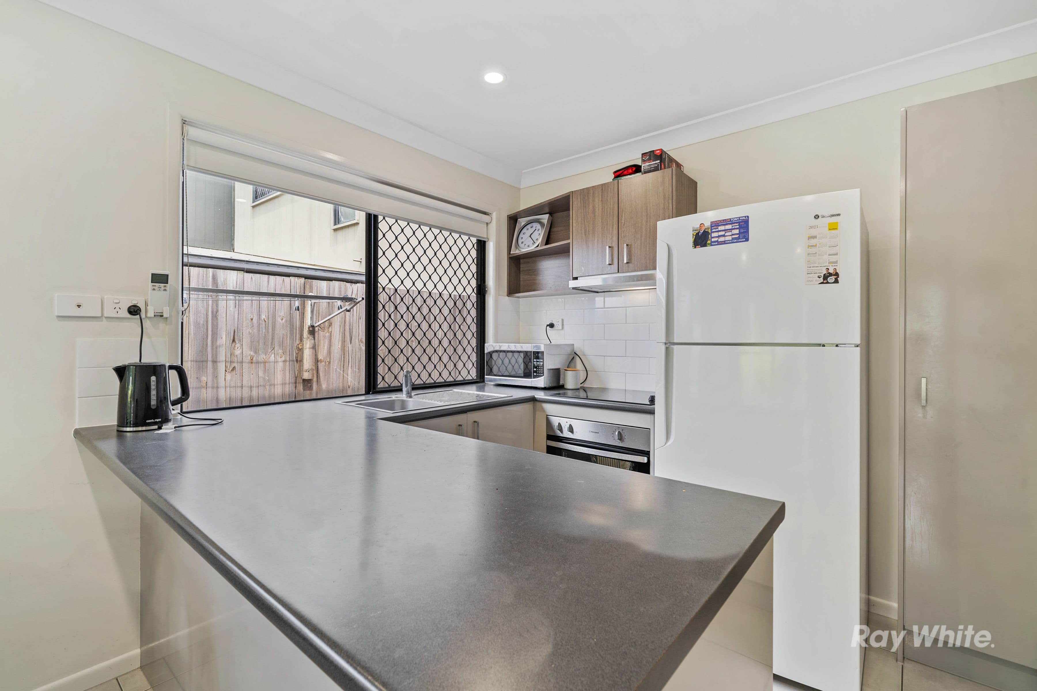 9A Spruce Street, Loganlea QLD 4131, Loganlea - Thumbnail 3